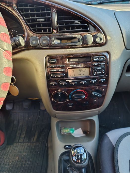 Ford fiesta 1.2 / 16 valve