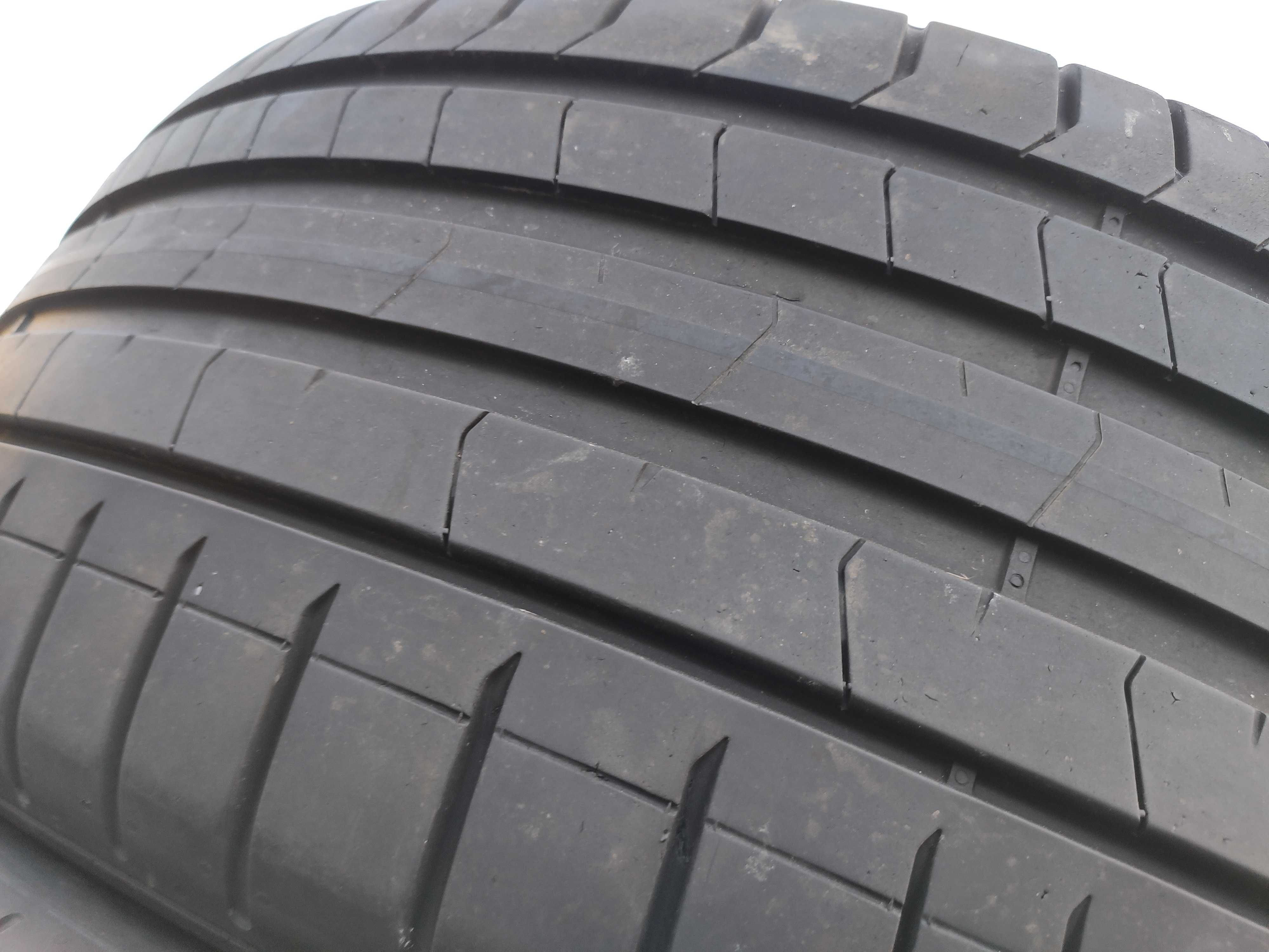 2бр Летни гуми 255 40 21 - Pirelli - DOT 2023