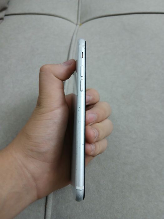 Iphone se2 в отличном состоянии