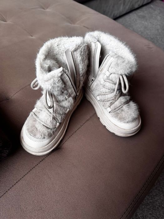 Зимни  ботуши  Зара