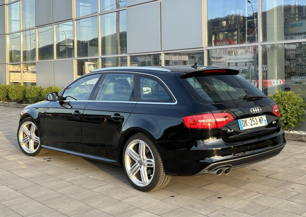 Audi A4 S-line plus