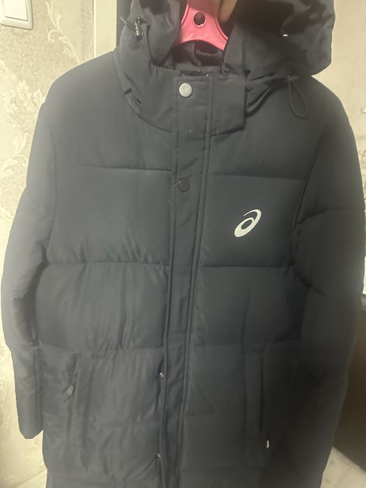 Зимняя удлиненная куртка Asics