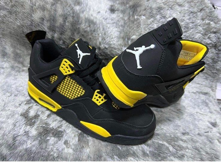 Adidasi Jordan copii