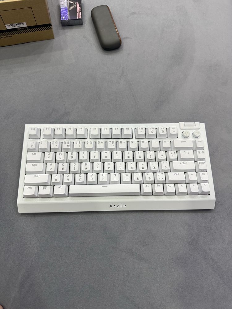 Клавиатура Razer BlackWidow v4 75%
