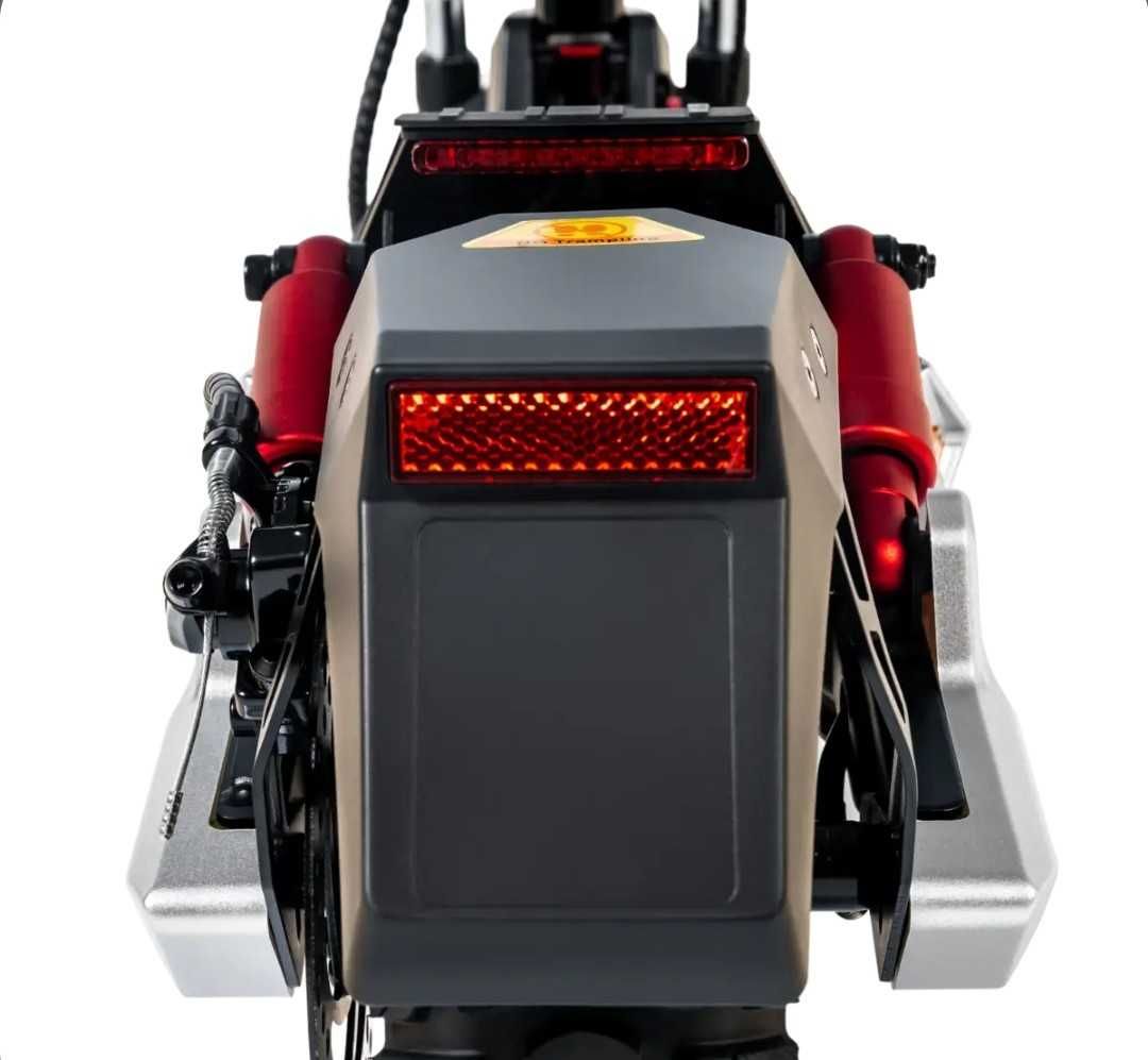 Ново! Kukirin M4 Max електрически скутер тротинетка 800W 45 км. 18.2Ah