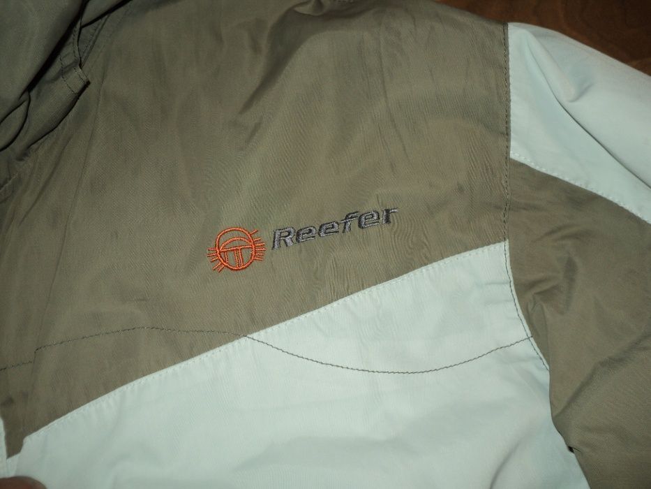 geaca,jacketa impermeabila ploaie,vant,iarna firma REEFER unisex ,L-XL