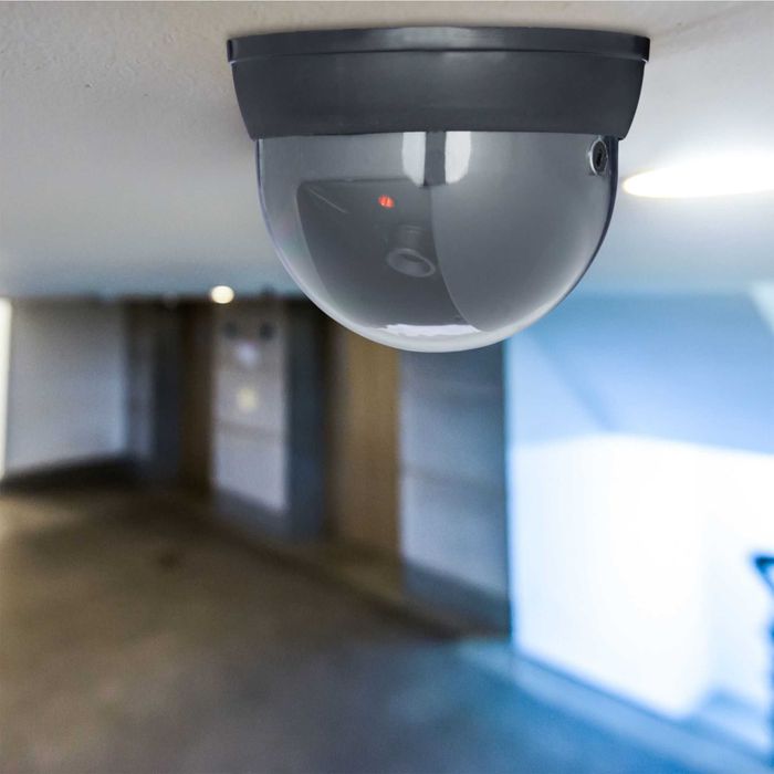 Set 3 camere de supraveghere false cu lumina LED fara cabluri 7x11 cm