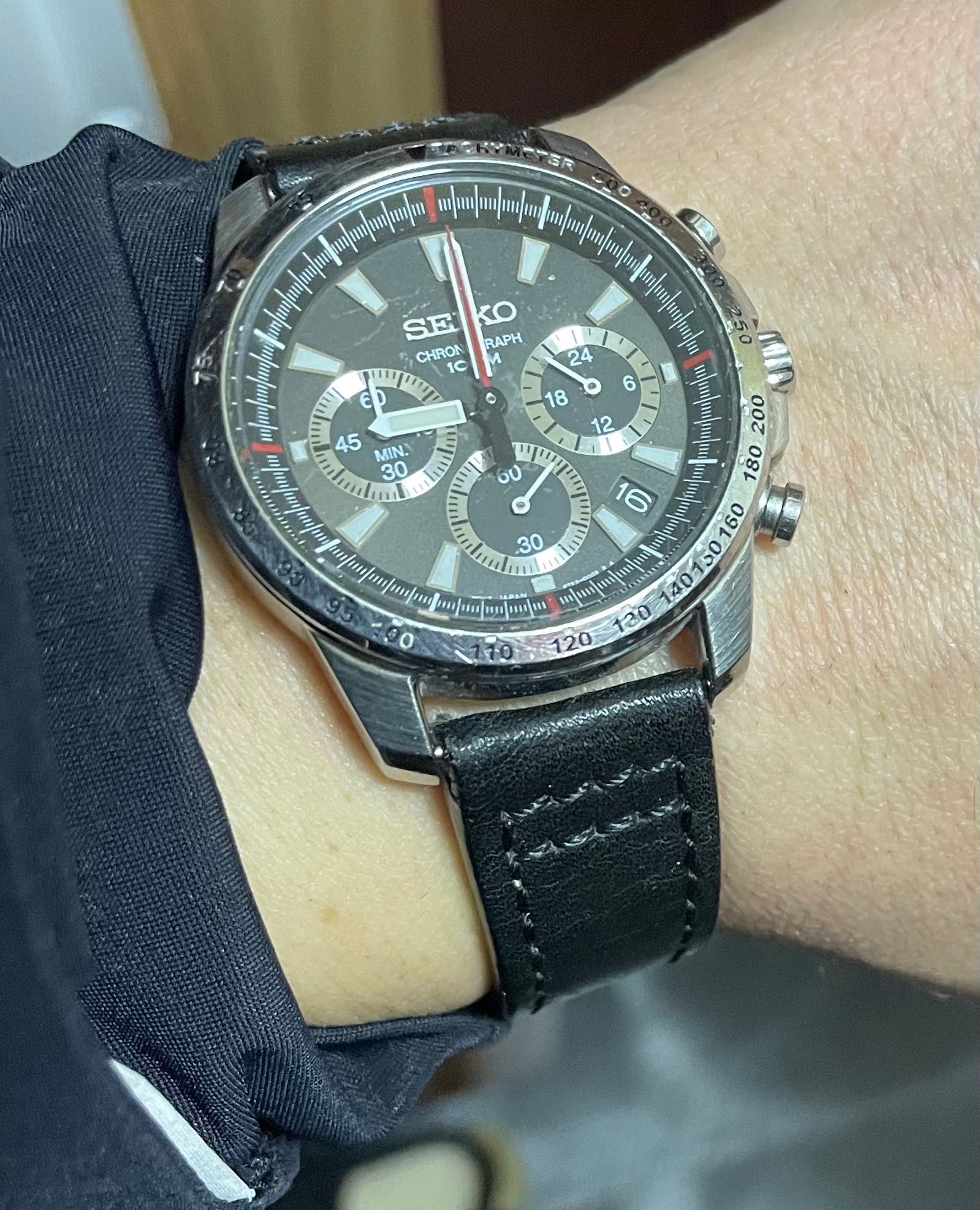 Seiko chronograph 100m