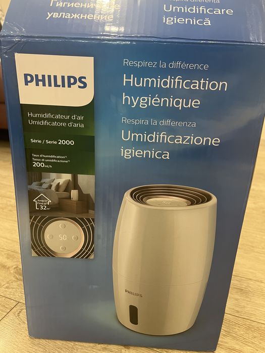 Овлажнител за въздух Philips HU2716