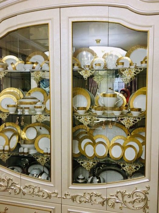 Stolovoy servis Yamasen (Yaponiya)