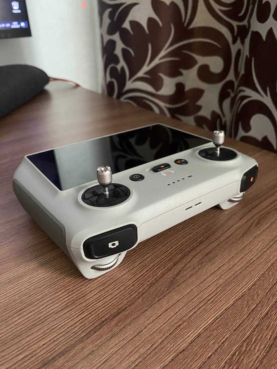 Пульт DJI RC 1, с экраном