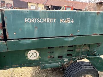 Продавам балировачка fortschrit K454