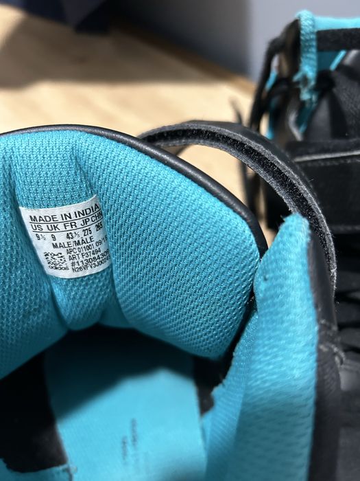 Високи маратонки Адидас 43 номер