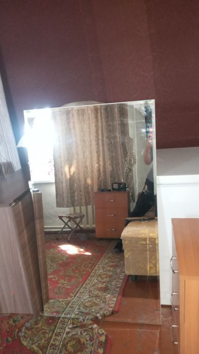 Зеркало большое новое.