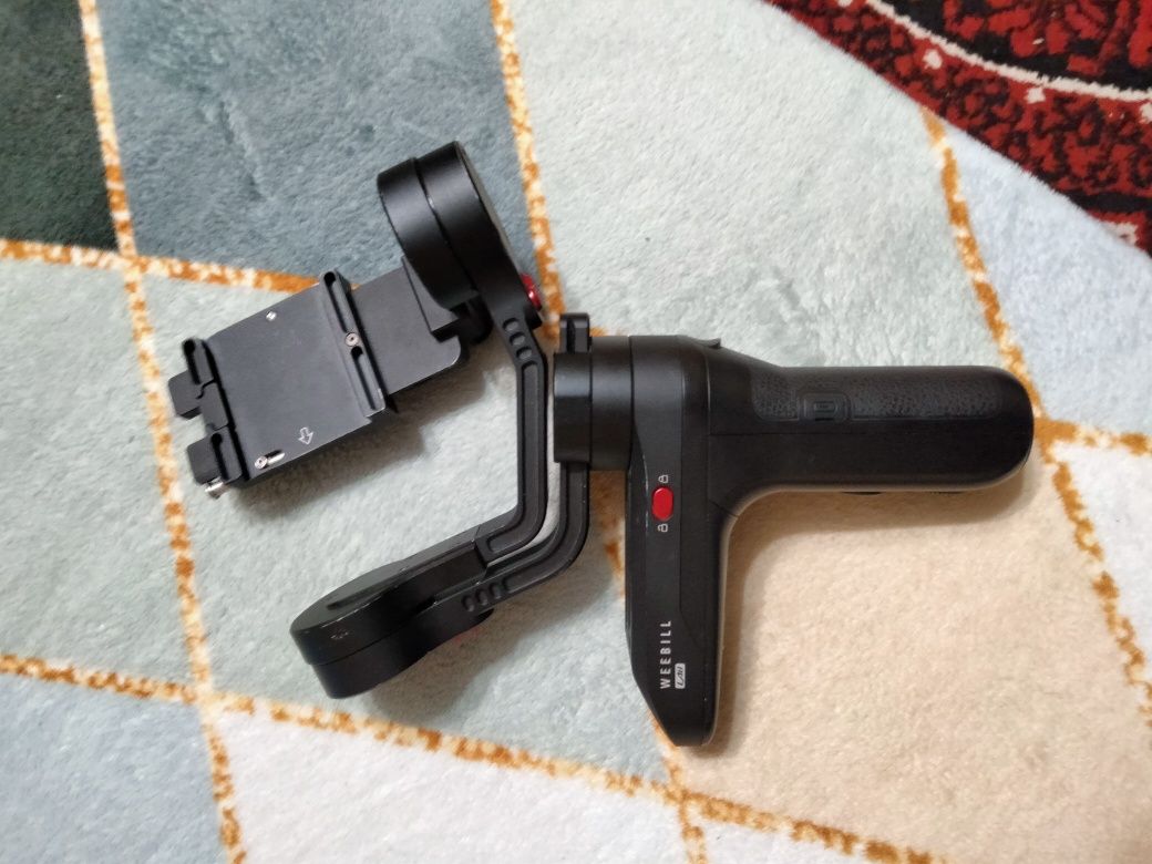 Vind.   Stabilizator ZHIYUN