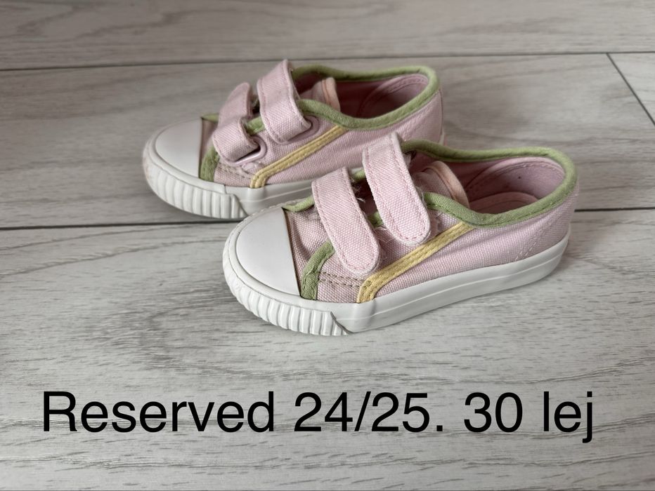 Reserved tenisi marime 24/25