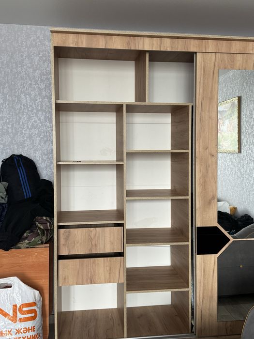 Продается белорусский шкаф