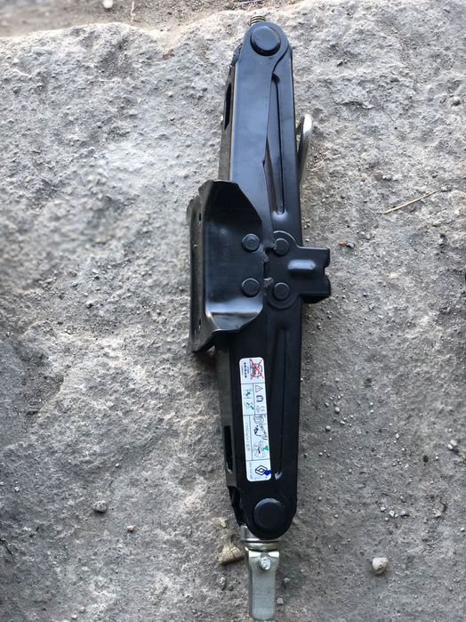 Cric Renault Megan 3