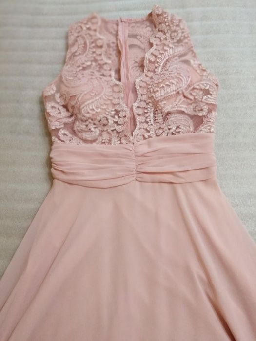 Дамска рокля.розова