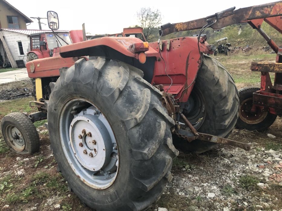 Dezmembrez Massey Ferguson 188