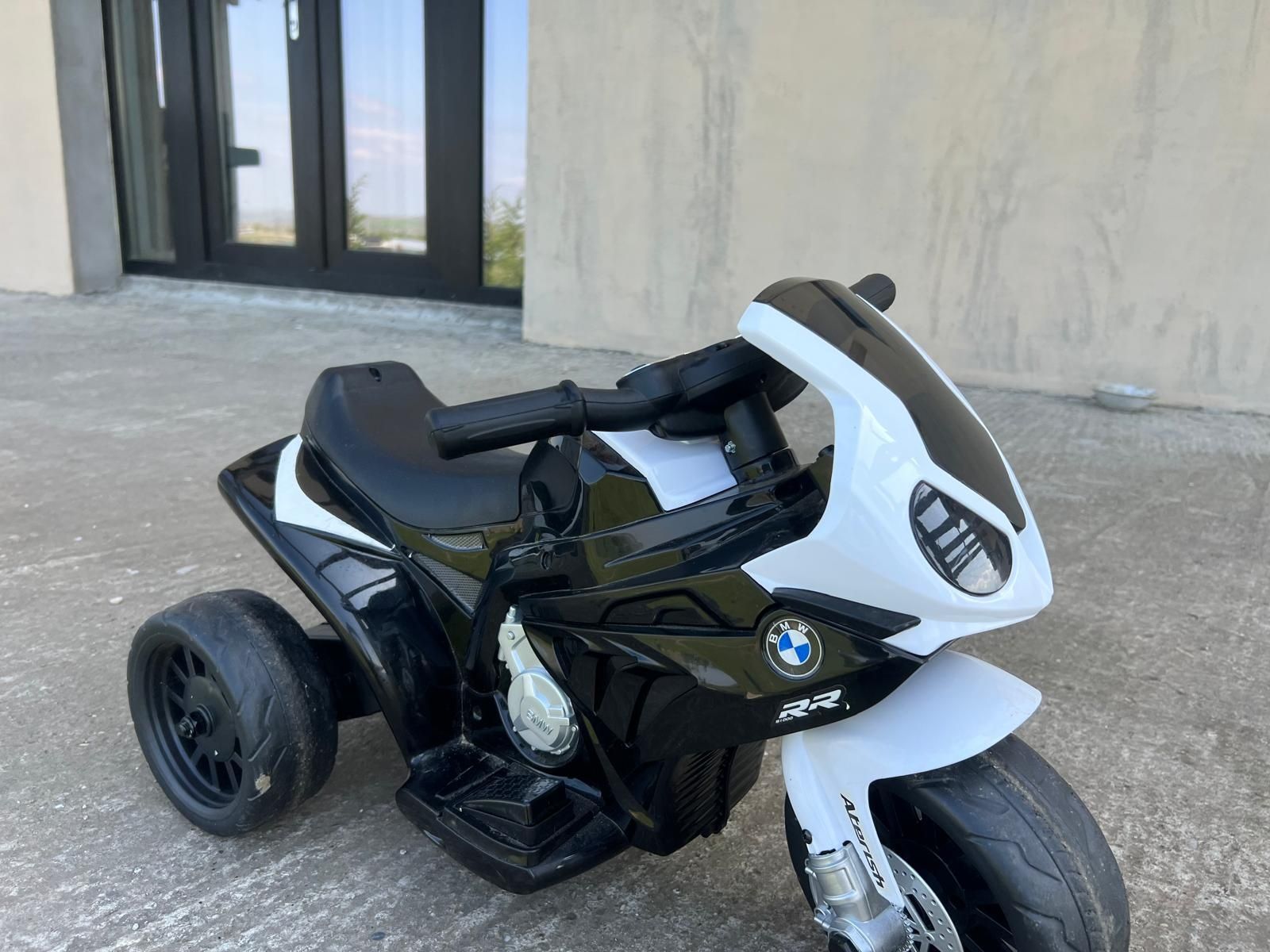 Vand motocicleta Bmw electrica copii