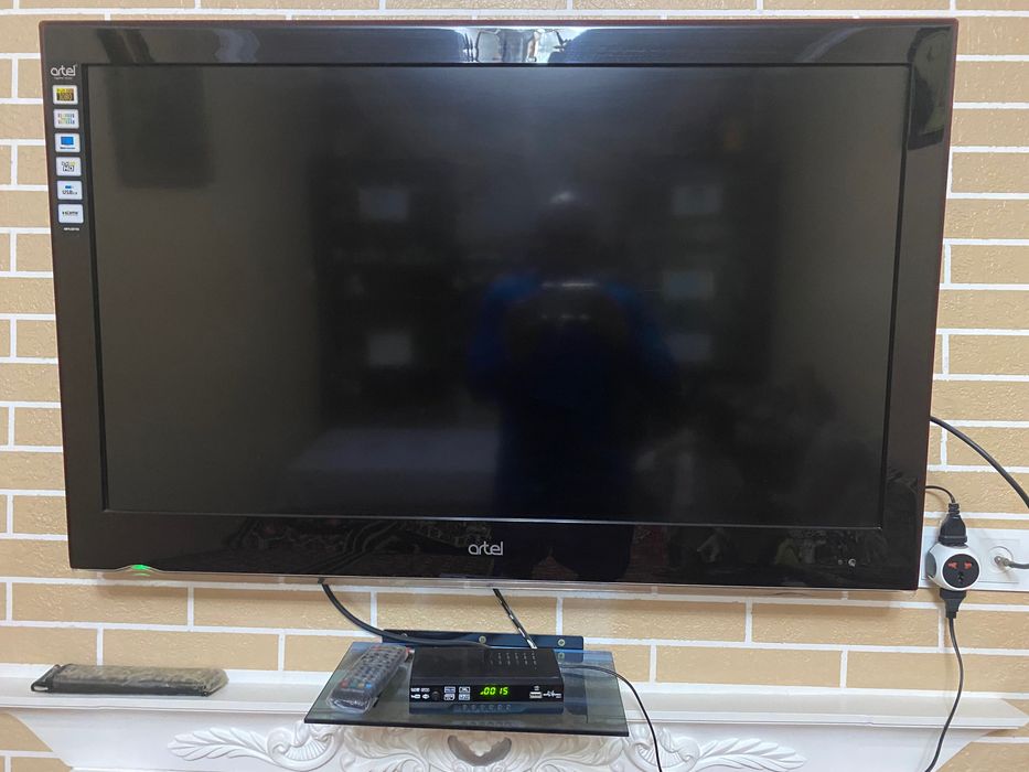 Телевизор Artel 43 дм Идеал