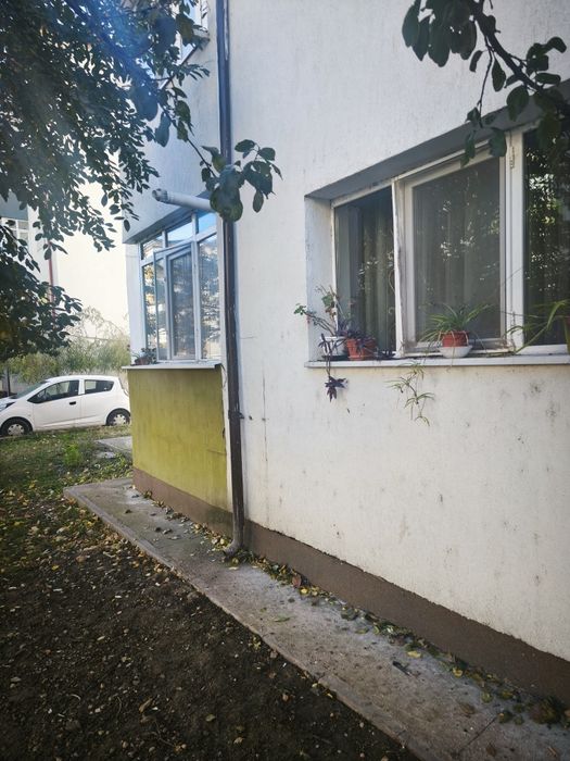 Apartament 2 camere Titu