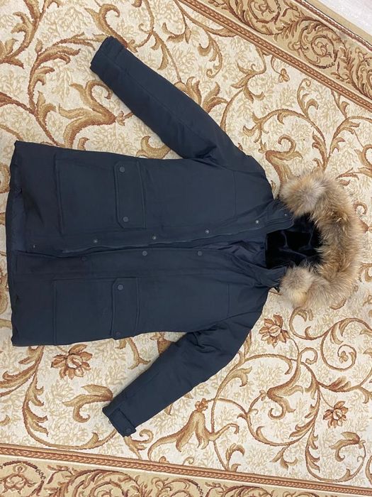 Продам куртку в отличном состояний.(Парка)