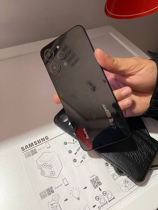 Redmi 12 8/256 ideal