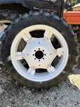 Roti Tractor Fiat\UTB