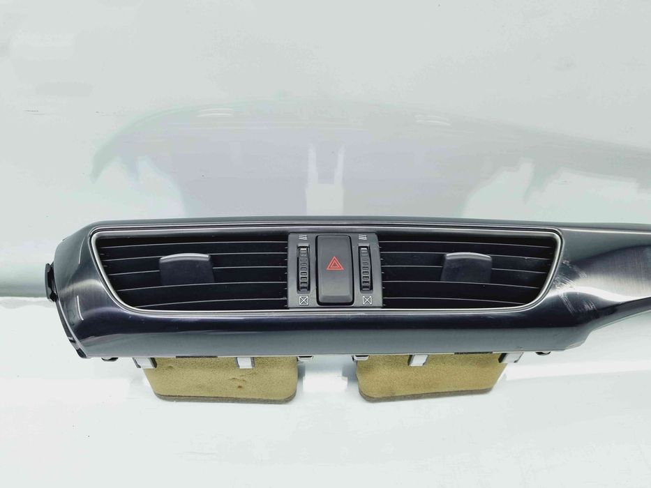 Grila aerisire centrala MAZDA 6 (GJ1) [Fabr 2014-2021] GHP9-GM910