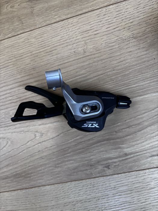 Shifter SHIMANO SLX 11v + remote dropper RockShox Reverb