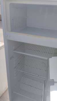 Холодильник Атлант, не морозит