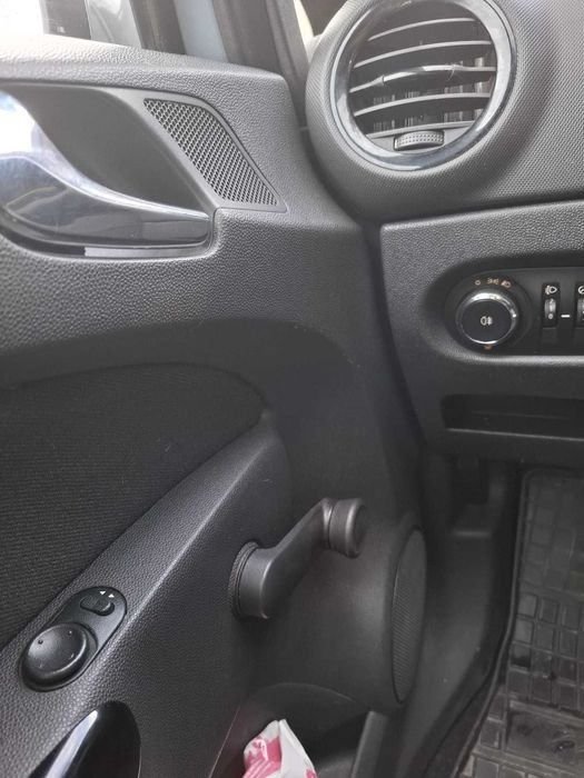 Vând Opel Corsa 1.3 diesel