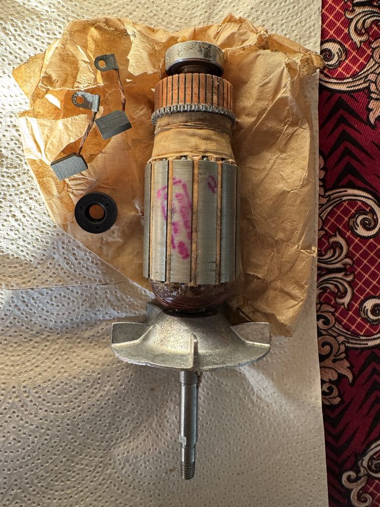 Продам якорь