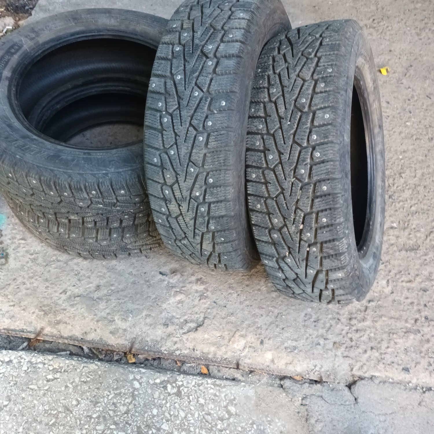 Продам зимние шины