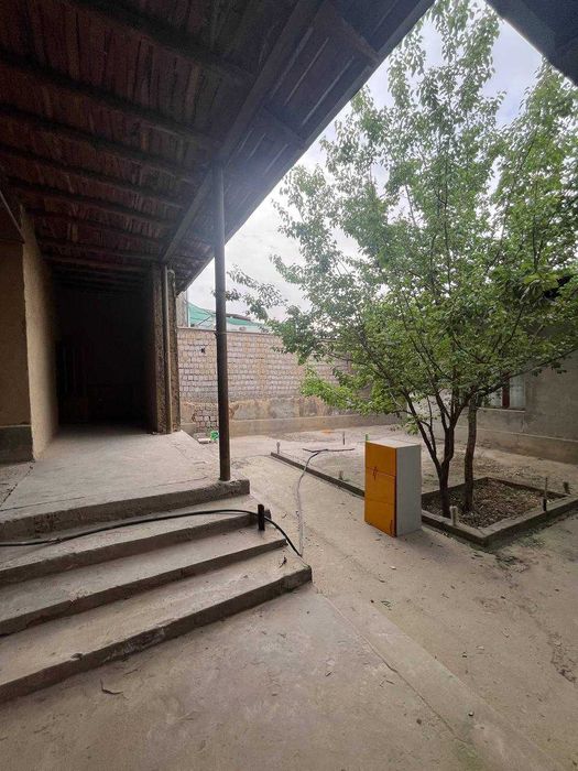 Коттедж с коммуникациями