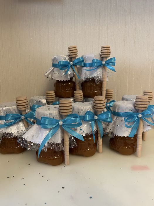 Тойбастар, Бонбоньерки