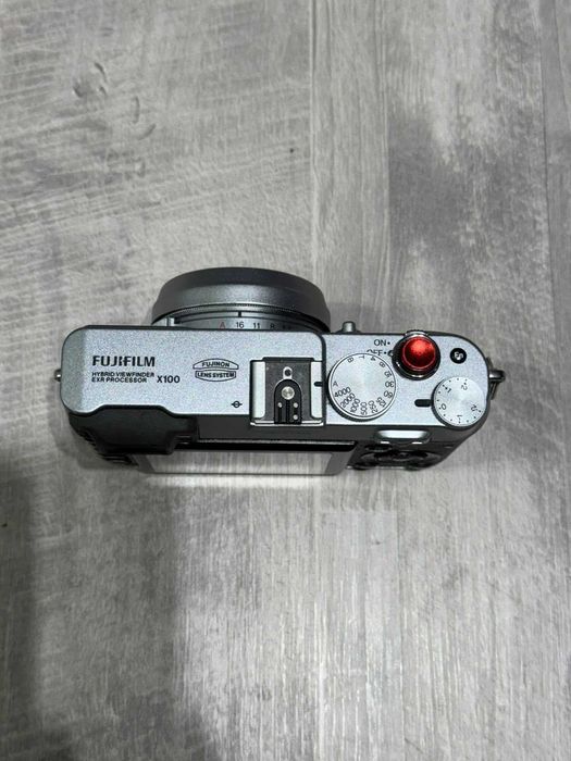 Фотоапарат Fujifilm X100 Classic