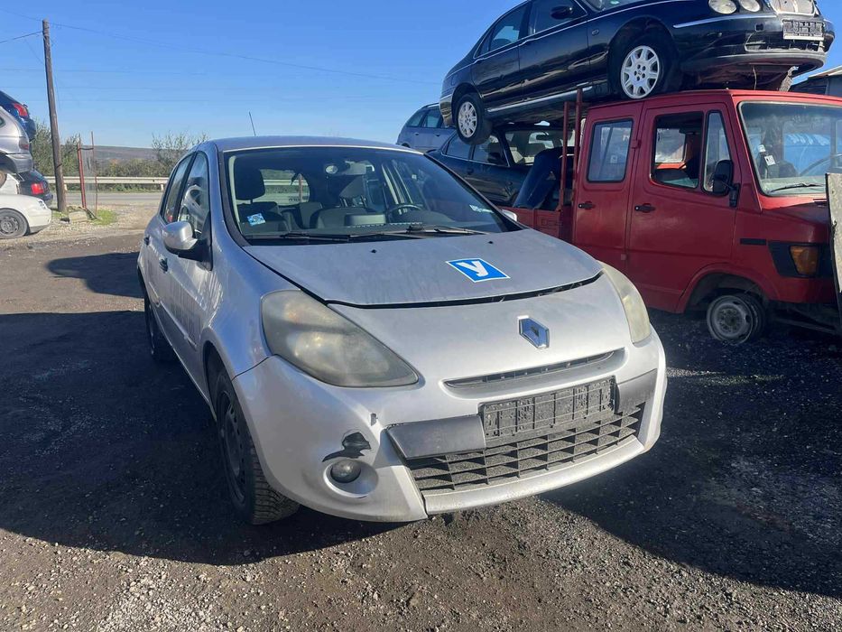 Renault Clio Рено Клио 1.5dci 2009г.