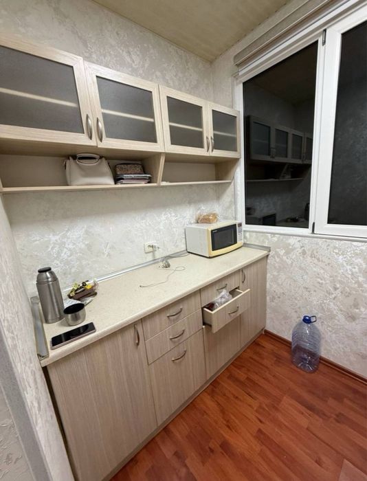 Ц13, Лабзак, 3х комнатная квартира 2 этаж 3/2/4 кирпичный дом