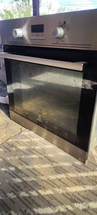 Cuptor incorporabil Electrolux
