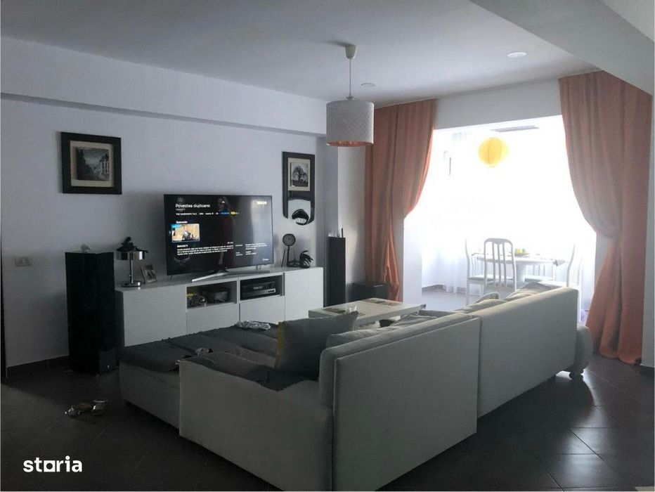 2 Camere  |  Faleza Nord  |  Delfinariu