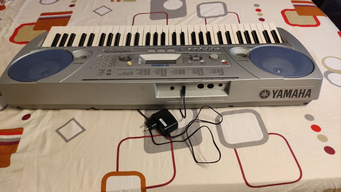 Orgă, pian electronic Yamaha PSR 275 keyboard