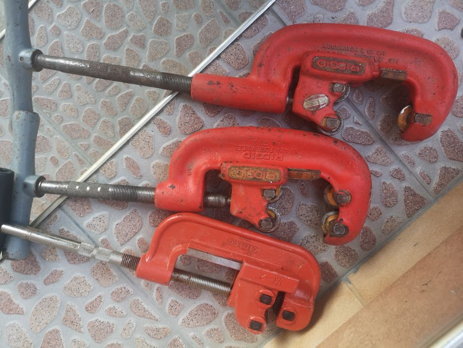 Тръборез Ridgid 42A Висококачествена 4колесна 3/4"-2"