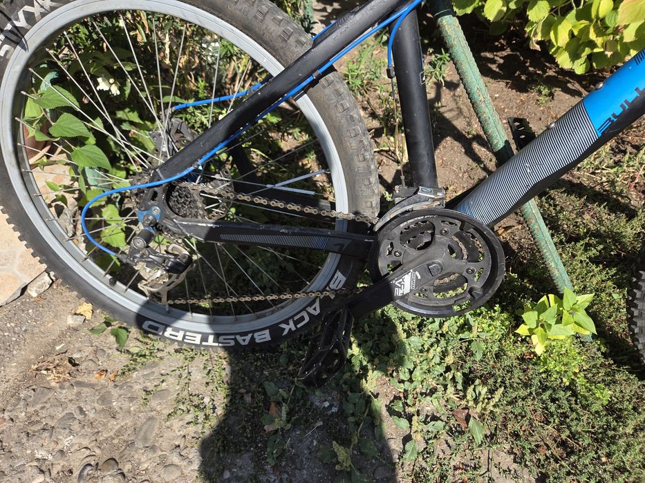 Dirt jumper [mtb] bulls