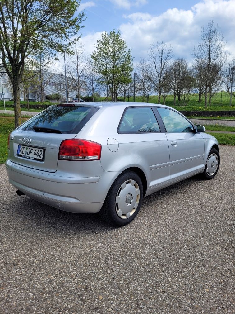 Audi A3 2005 1.6 benzina !