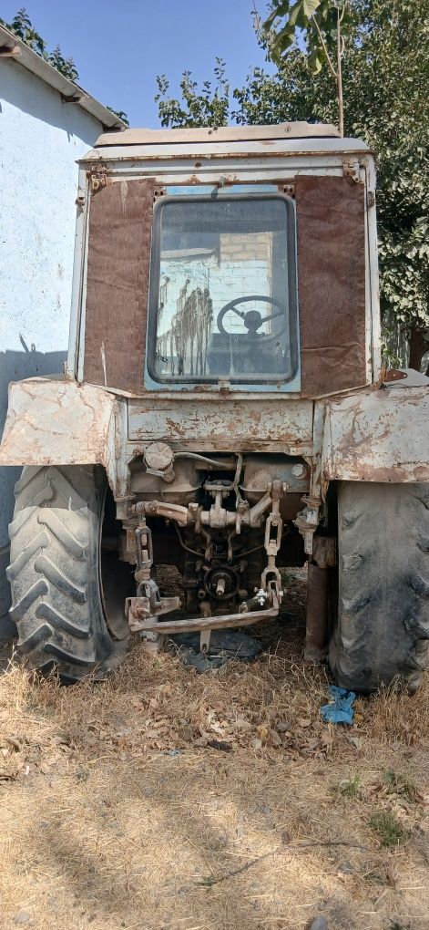 Traktor Belarus sotiladi