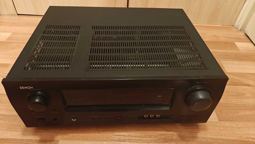 Receiver Denon AVR-1910 - stereo/5.1/7.1  dolby/DTS - (amp 7x90W)