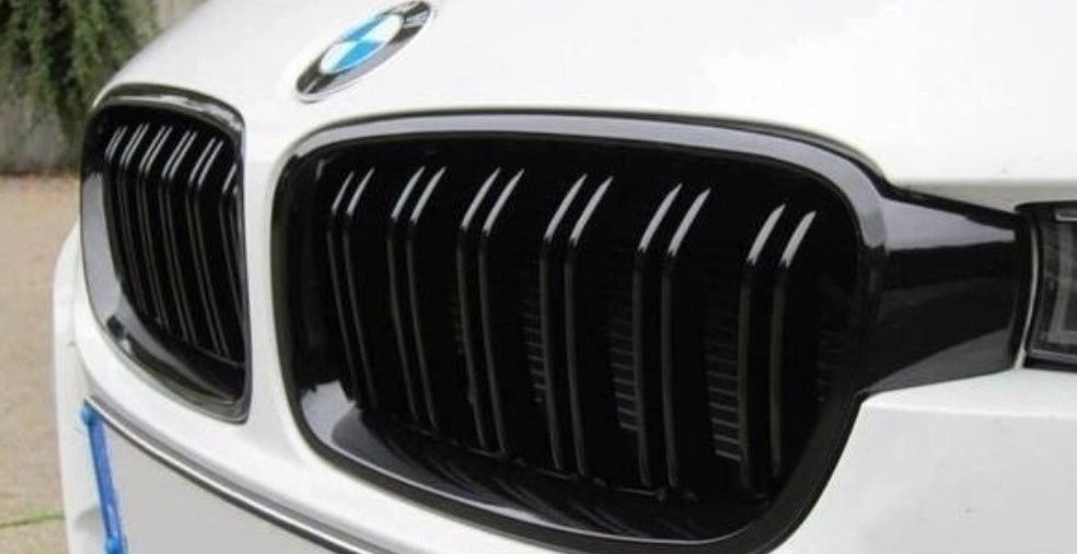 Бъбреци за BMW F30 F31 / БМВ Ф30 Ф31 Черни Двойни М дизайн